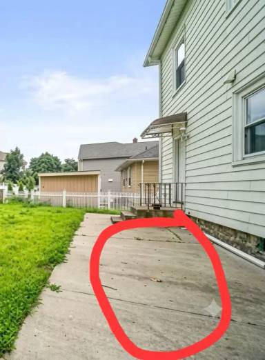 Main picture of 72 Standish Ave