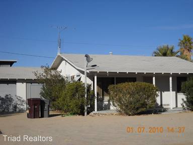 Main picture of 72138 El Paseo Dr