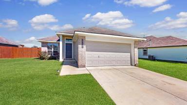 Main picture of 812 Mockingbird St
