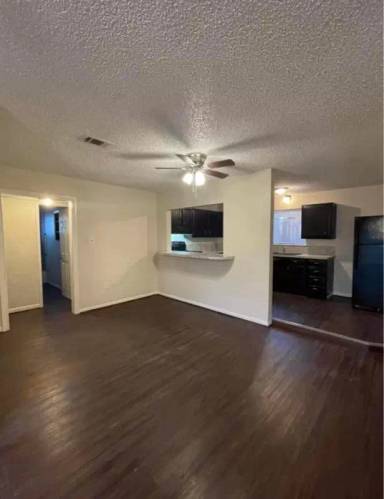 Main picture of 6335 Siers St