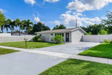 Main picture of 3632 SW 17th St