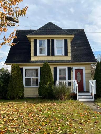 Main picture of 2211 Walnut St