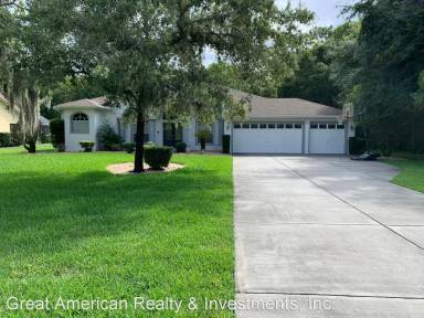 Main picture of 78 Cypress Blvd W