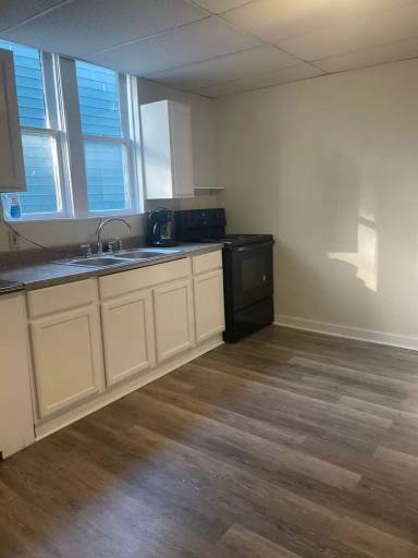 Main picture of 517 Locust Ave