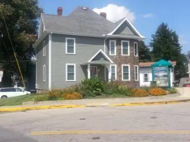 Main picture of 700 Stewart St