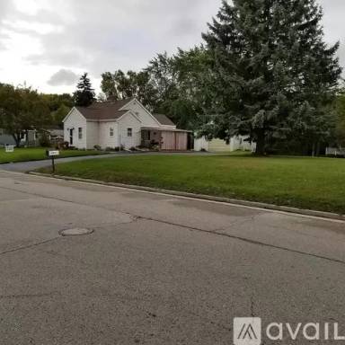 Main picture of 509 S Oxford Ave