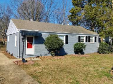 Main picture of 2231 English Dr