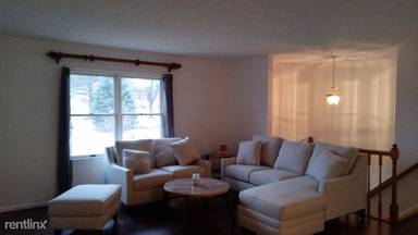 Main picture of 215 Henrico Rd