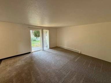 Main picture of 3820 Iberis St NE