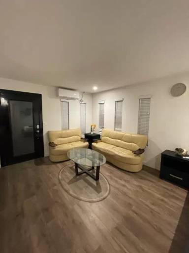 Main picture of 24201 Highlander Rd