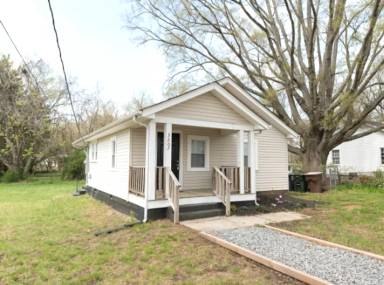 Main picture of 3207 Spring St