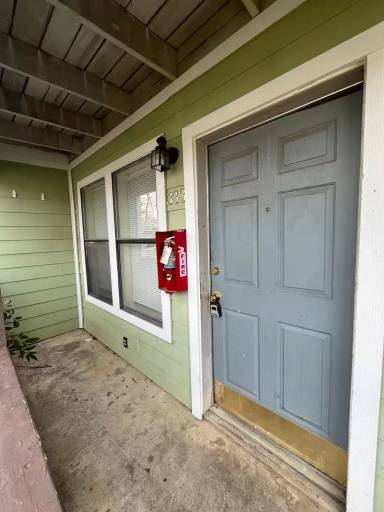 Main picture of 333 Ware Dr