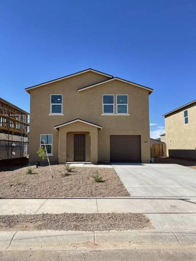 Main picture of 250 W Douglas Ave