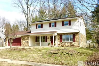 Main picture of 2203 S Montclair Ave