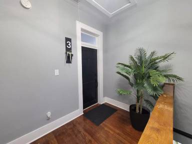 Main picture of 2818 N Capitol Ave