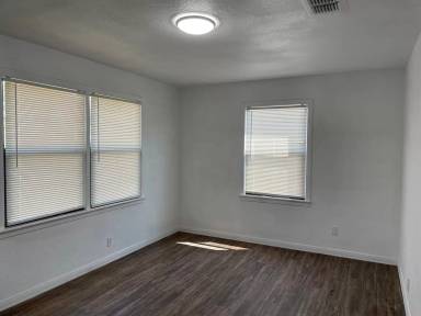 Main picture of 2617 41st St