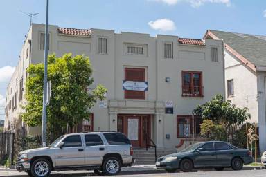 Main picture of 1224 W 8th St