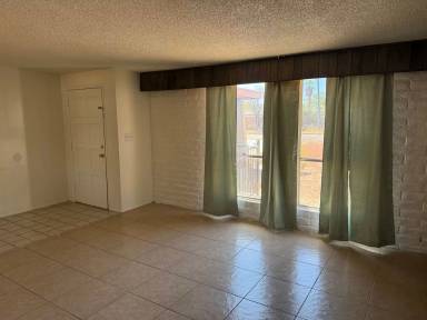 Main picture of 4541 E San Francisco Blvd