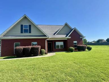 Main picture of 71 High Point Rd
