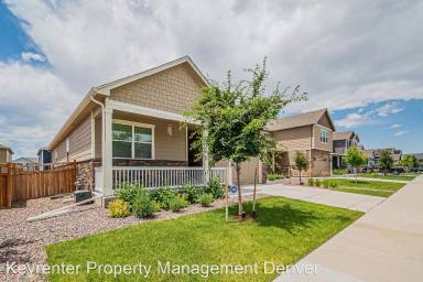 Main picture of 6037 N Halifax Ct