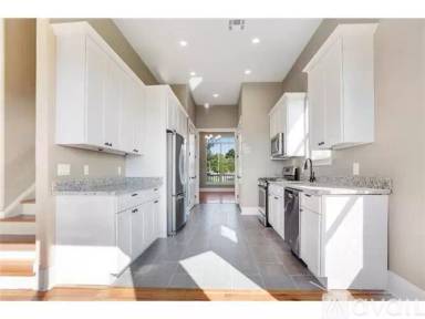 Main picture of 1529 Schnell Dr
