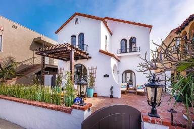 Main picture of 34 Ximeno Ave