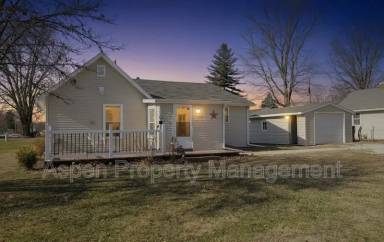 Main picture of 2101 Melvin Ave