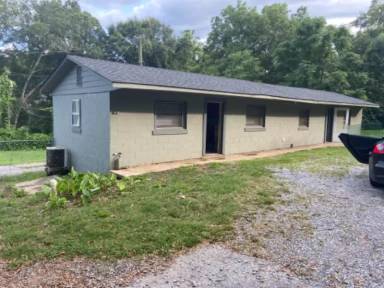 Main picture of 106 Musgrove St