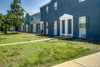 Main picture of 1703 Colorado Ave