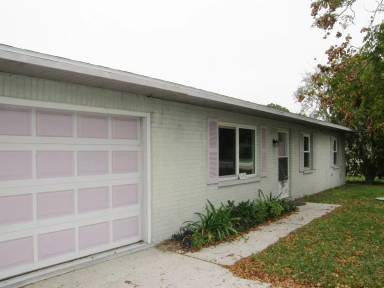 Main picture of 3490 Ambassador Ave