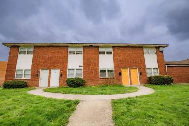 Main picture of Crestwood Village