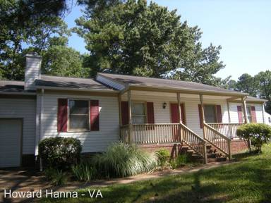 Main picture of 999 Colleen Dr