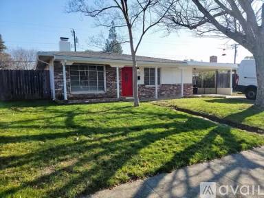 Main picture of 4915 Cabrillo Way