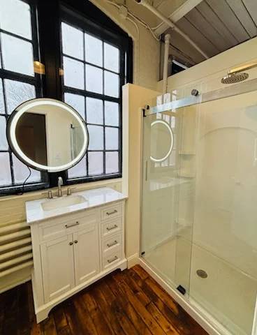 Main picture of 595 Mineral Spring Ave