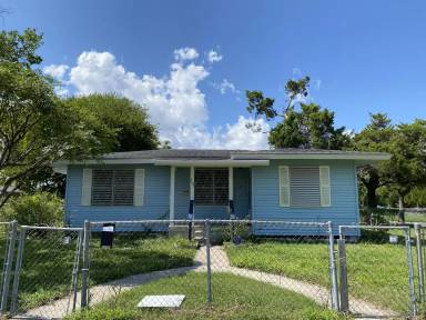 Main picture of 1101 Hazel Dr