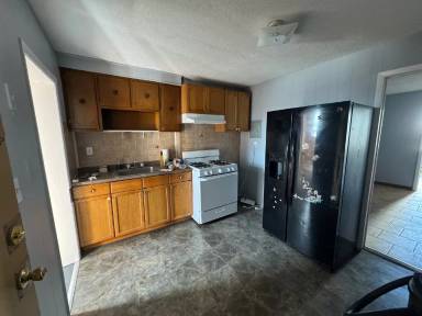 Main picture of 203 Oliver St