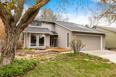 Main picture of 2243 E Serene Dr