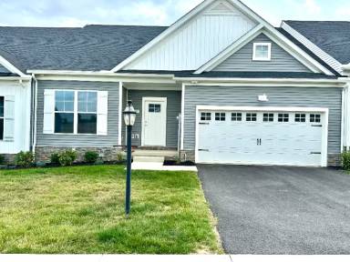 Main picture of 249 Ridge View Ln