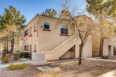 Main picture of 8425 Running Deer Ave