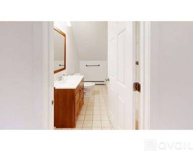 Main picture of 4 Brewer St