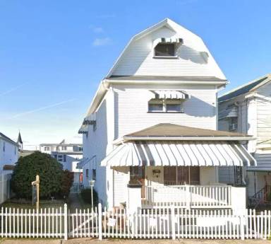 Main picture of 236 E Green St