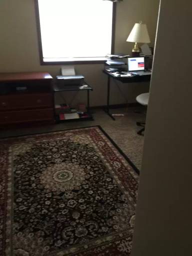 Main picture of 605 N Daisy Ave
