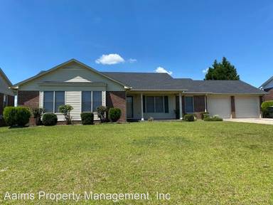 Main picture of 815 Zapata Ln