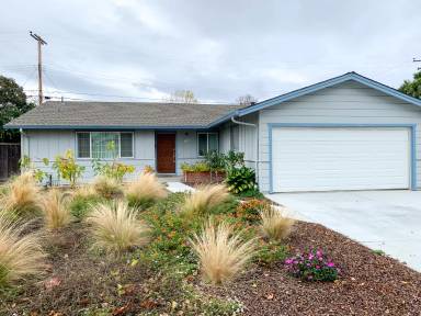 Main picture of 1742 Oswald Pl