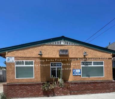 Main picture of 1513 E Broadway