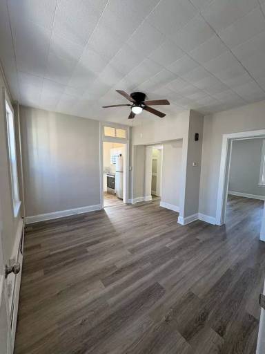 Main picture of 60 N Franklin St