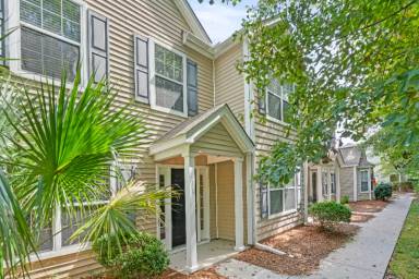 Main picture of 1003 Island View Ct