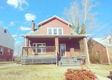 Main picture of 1233 Floyd Ave SW