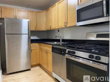 Main picture of 324 W 96th St