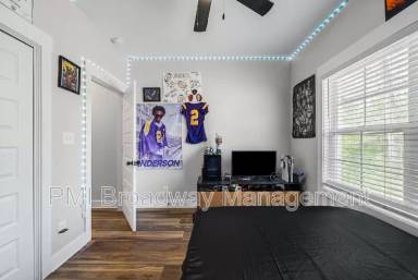 Main picture of 181 Sherlock Dr